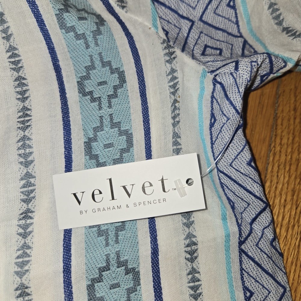 Velvet by Graham & Spencer Kimmy Boho Top Aztec Size XS NWT - Picture 5 of 7